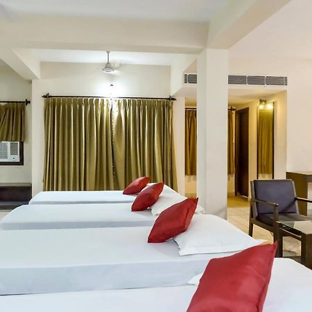 Oyo 15149 Hotel Ajoy Minar Мандармани Экстерьер фото