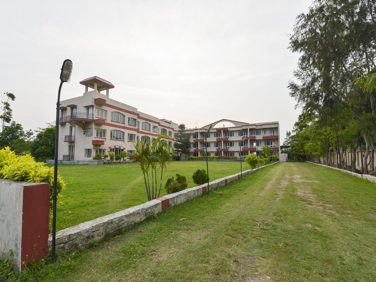 Oyo 15149 Hotel Ajoy Minar Мандармани Экстерьер фото